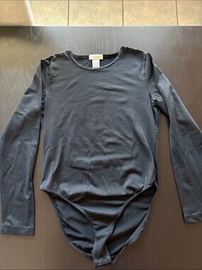 Ann Taylor Black Long Sleeve Crewneck Bodysuit